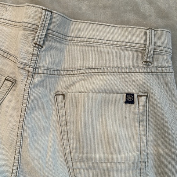 Agave Denim GRIFF classic straight shorts - Picture 4 of 5